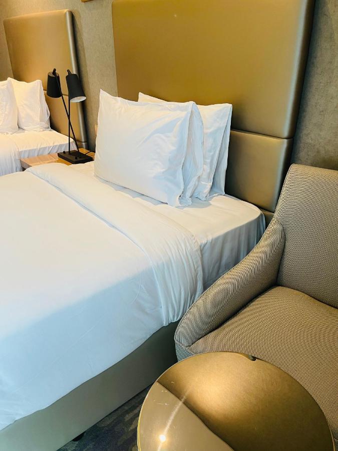 A3301 Paramount Hotel 5 Star Two Bedroom Burj Khalifa Around Dubai Eksteriør bilde